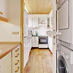 Holiday Home Solitudevej Hvalpsund