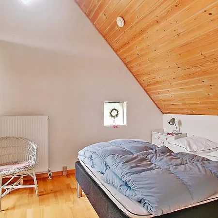 Luxury Retreat With Pool بيت للعطل Hvalpsund