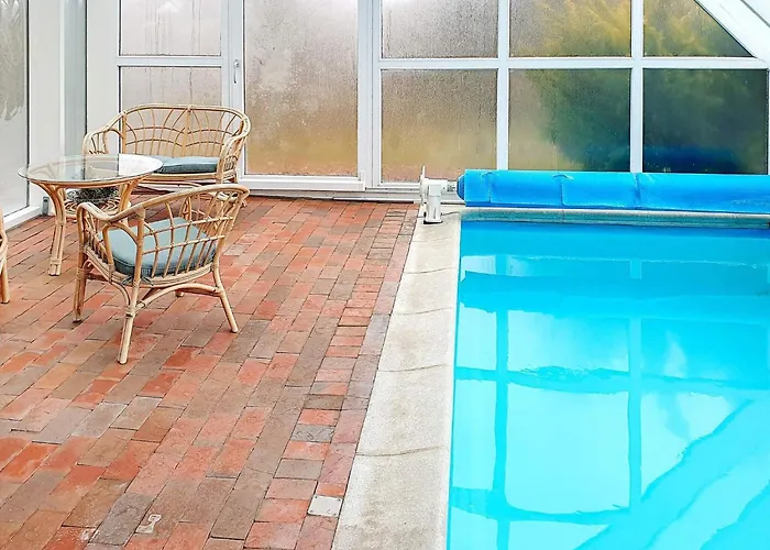 펜션 Luxury Retreat With Pool - By Traum *